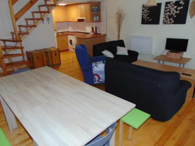 Duplex Quinones Apartment El Pueyo de Jaca Exterior photo